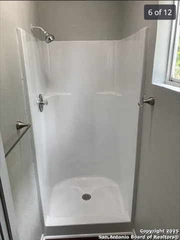 Image 10 of 15 For 1027 King C