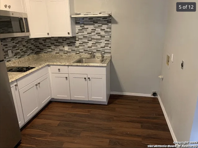 Image 4 of 15 For 1027 King C