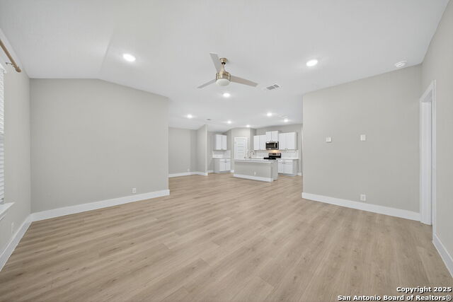 Image 9 of 28 For 21243 Cobbles