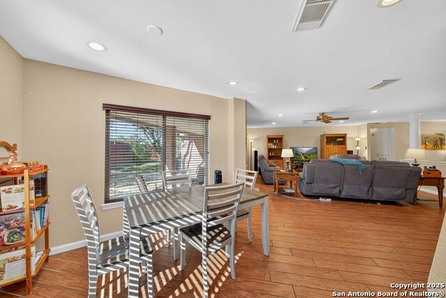 Image 14 of 31 For 1902 Indian Meadows Dr