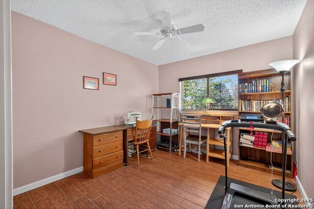 Image 17 of 31 For 1902 Indian Meadows Dr