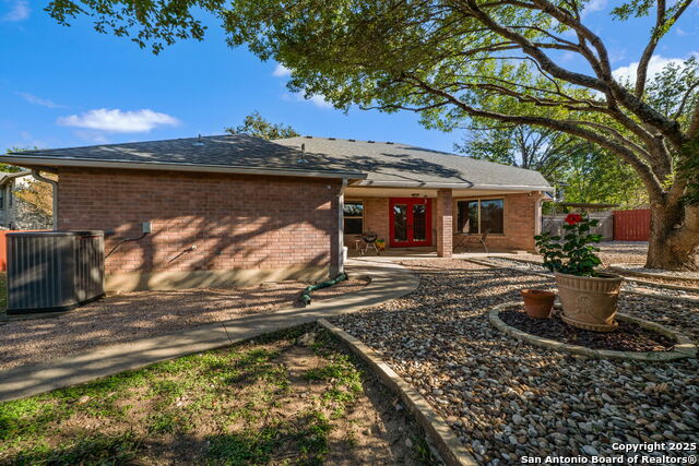 Image 28 of 31 For 1902 Indian Meadows Dr