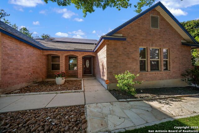 Image 4 of 31 For 1902 Indian Meadows Dr