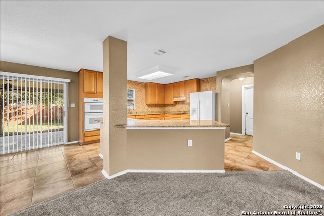 Image 12 of 49 For 7514 Escada Crst