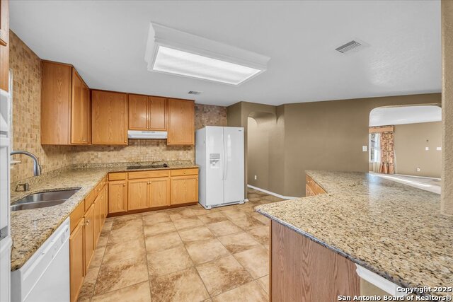 Image 15 of 49 For 7514 Escada Crst