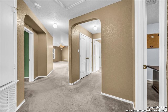 Image 23 of 49 For 7514 Escada Crst