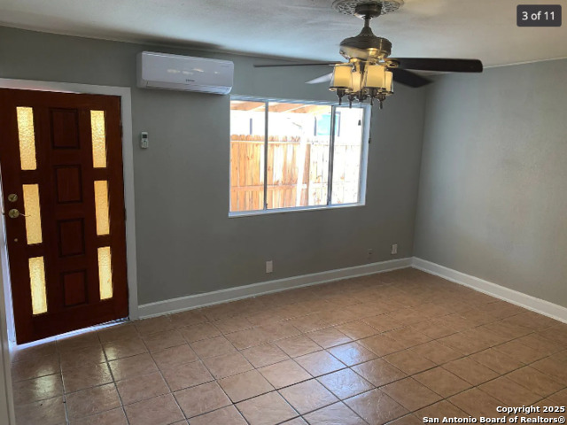 Image 2 of 14 For 1027 King B