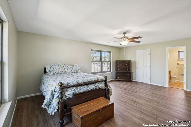 Image 24 of 69 For 146 Village Path