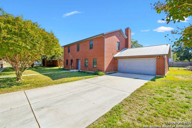 Image 3 of 69 For 146 Village Path