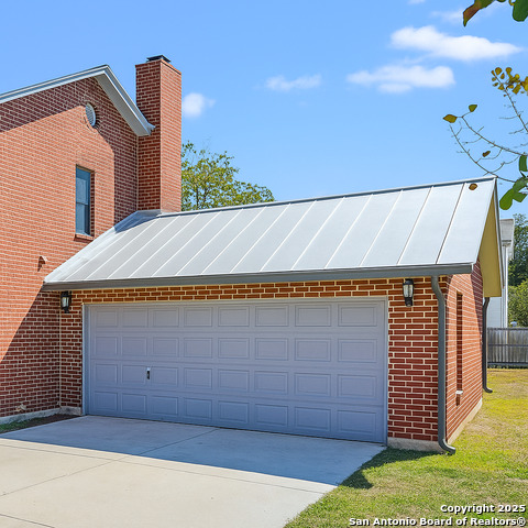 Image 41 of 69 For 146 Village Path