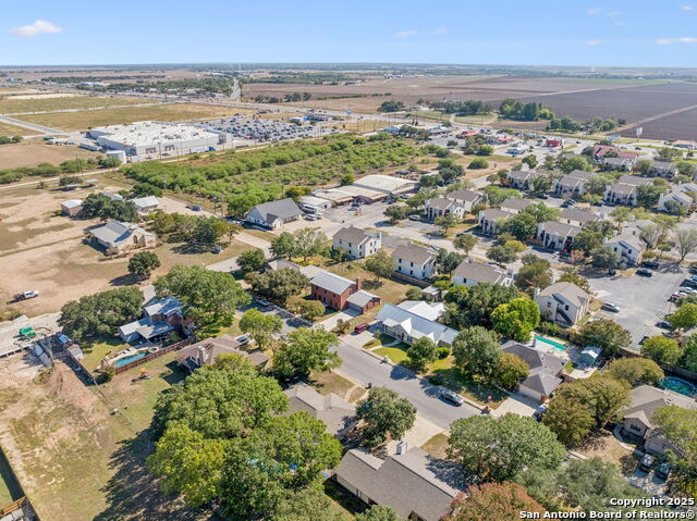 Image 54 of 69 For 146 Village Path