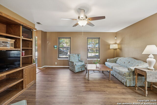 Image 7 of 69 For 146 Village Path