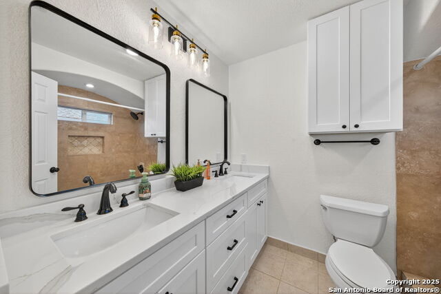 Listing photo id 18 for 3343 Reforma Dr.