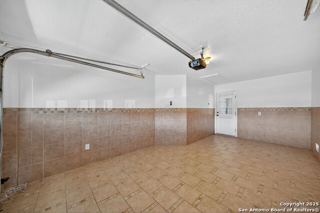 Listing photo id 24 for 3343 Reforma Dr.