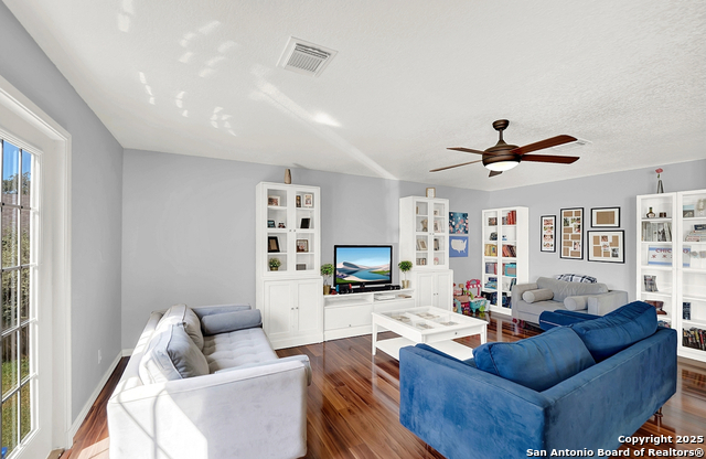 Image 10 of 20 For 7602 Forest Vale