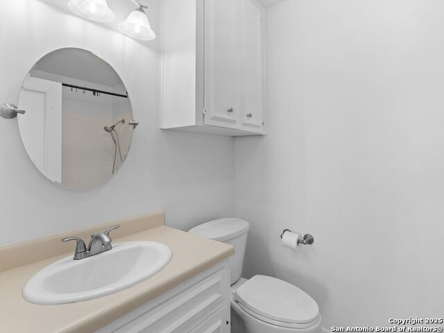 Image 18 of 24 For 7926 Broadway 609