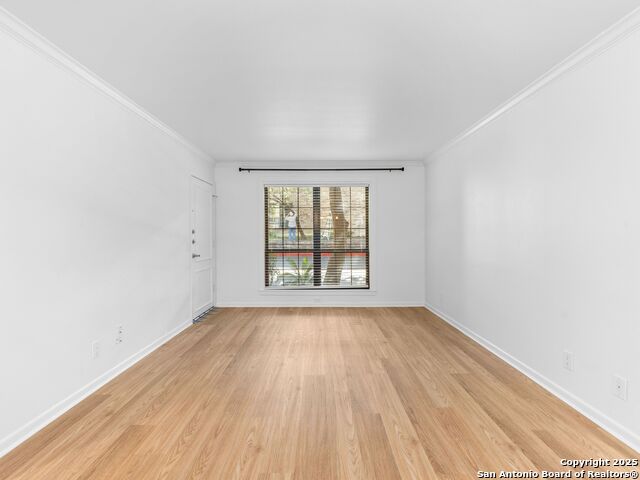 Image 7 of 24 For 7926 Broadway 609