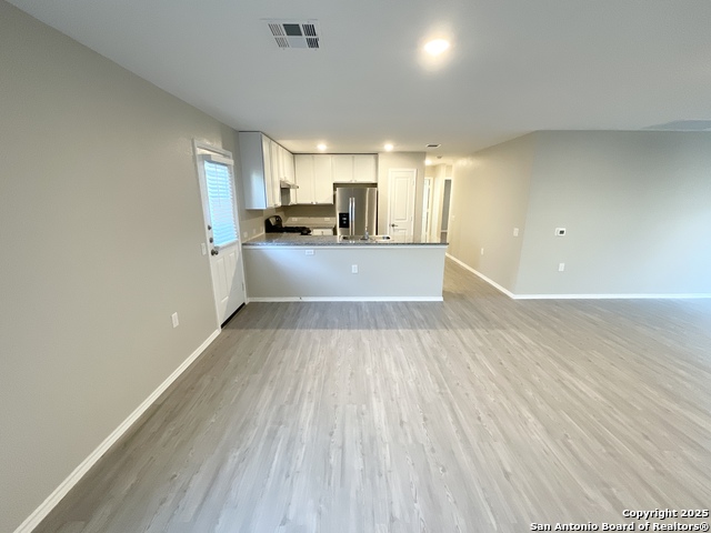 Image 10 of 37 For 4446 Glades Way