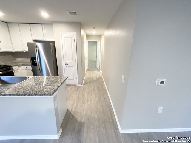 Image 15 of 37 For 4446 Glades Way