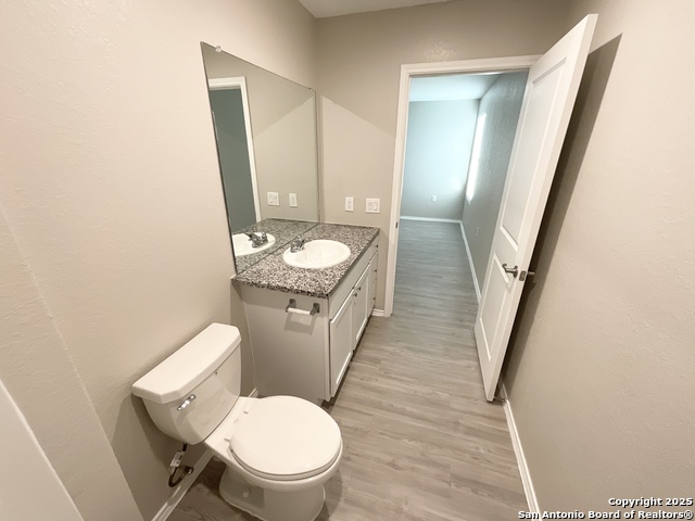 Image 20 of 37 For 4446 Glades Way