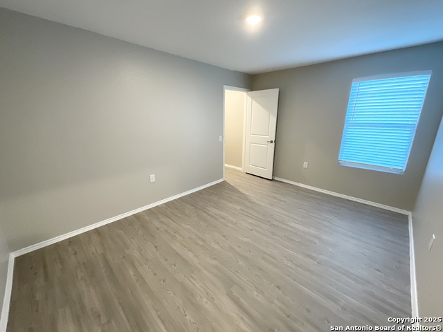 Image 22 of 37 For 4446 Glades Way