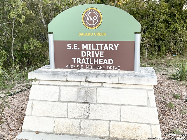 Image 35 of 37 For 4446 Glades Way