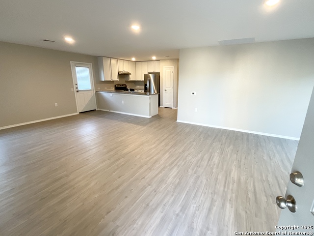 Image 5 of 37 For 4446 Glades Way