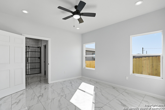 Image 22 of 33 For 17114 Laguna Seca