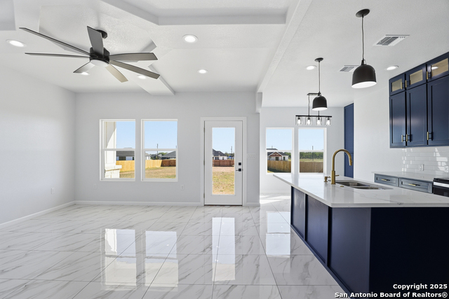 Image 4 of 33 For 17114 Laguna Seca