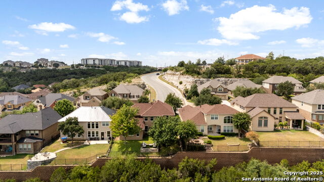 Image 40 of 47 For 17950 Maui Sands