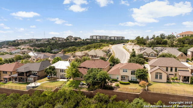 Image 42 of 47 For 17950 Maui Sands