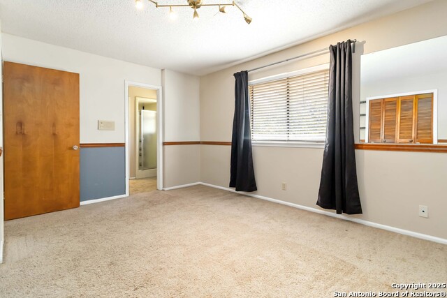 Image 26 of 30 For 7634 Tippit Trl