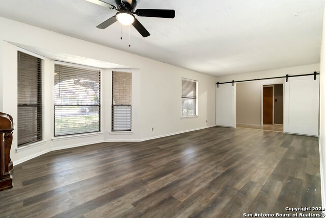 Image 7 of 30 For 7634 Tippit Trl