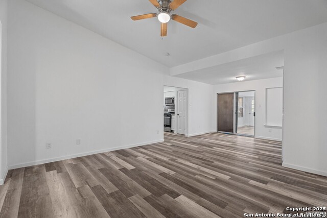 Image 10 of 25 For 4143 Freestone