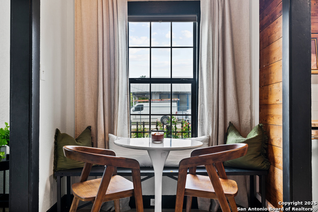 Image 28 of 38 For 203 Helena  