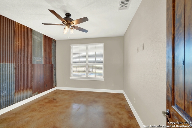 Listing photo id 19 for 3498 County Road 215