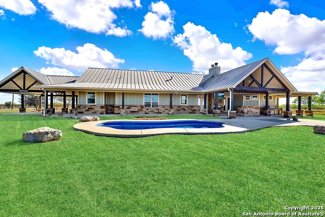 Listing photo id 40 for 3498 County Road 215