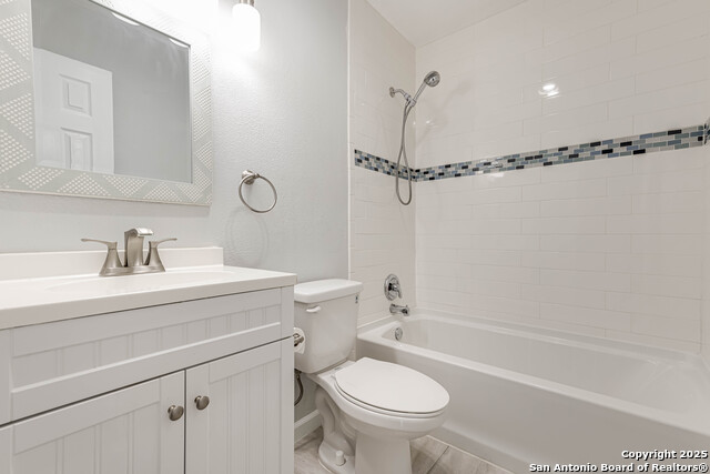 Image 11 of 13 For 12417 Bret Springs