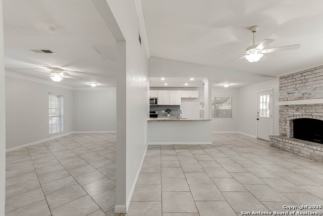 Image 4 of 13 For 12417 Bret Springs