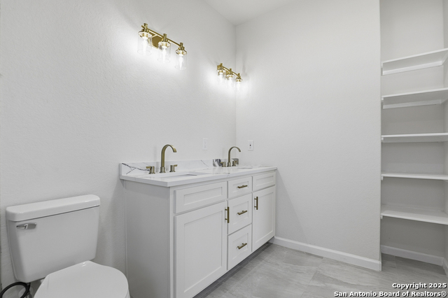 Image 22 of 35 For 16935 Rancho Escondido