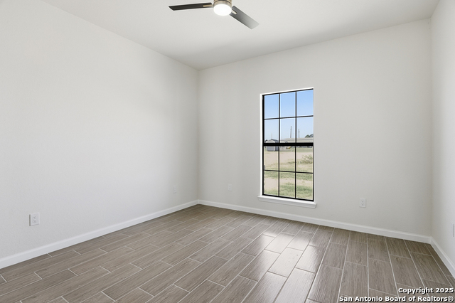 Image 24 of 35 For 16935 Rancho Escondido