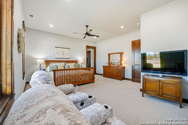 Image 26 of 77 For 601 Garrison Rd