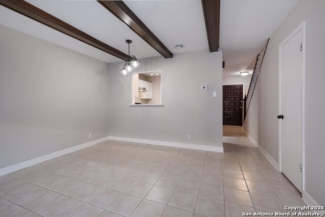 Image 4 of 19 For 11303 Vance Jackson K1