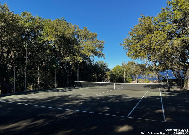 Image 4 of 11 For 10955 Wurzbach  506