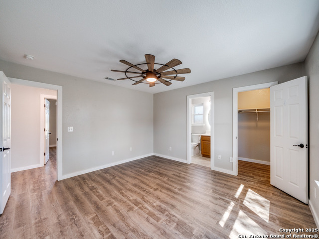 Image 11 of 25 For 433 Klein  