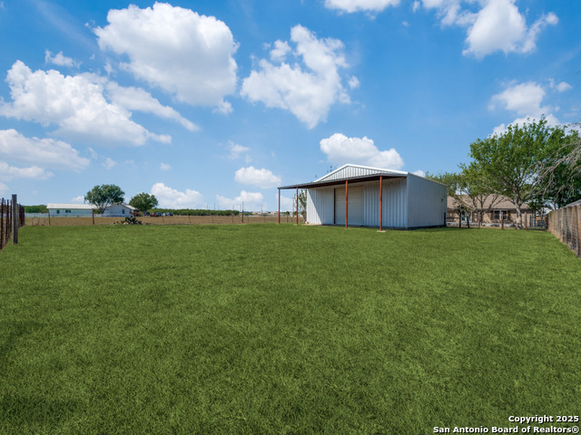 Image 22 of 25 For 433 Klein  