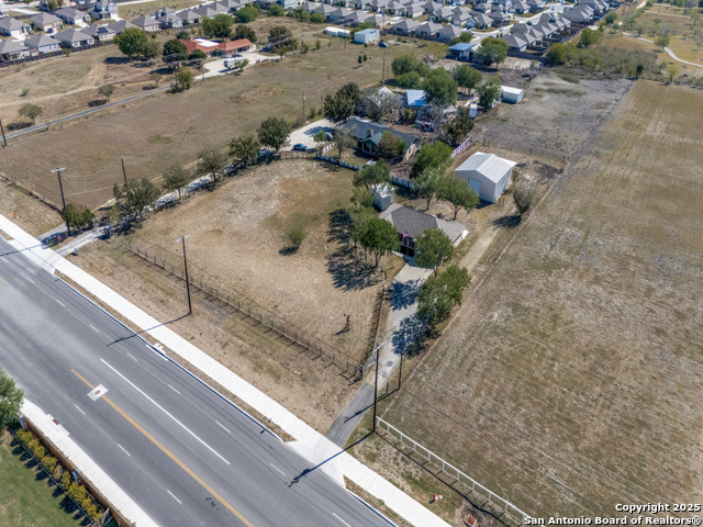 Image 24 of 25 For 433 Klein  