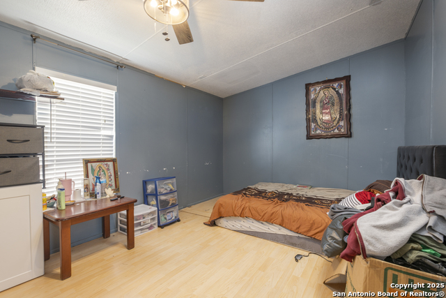 Image 17 of 25 For 323 County Road 6842