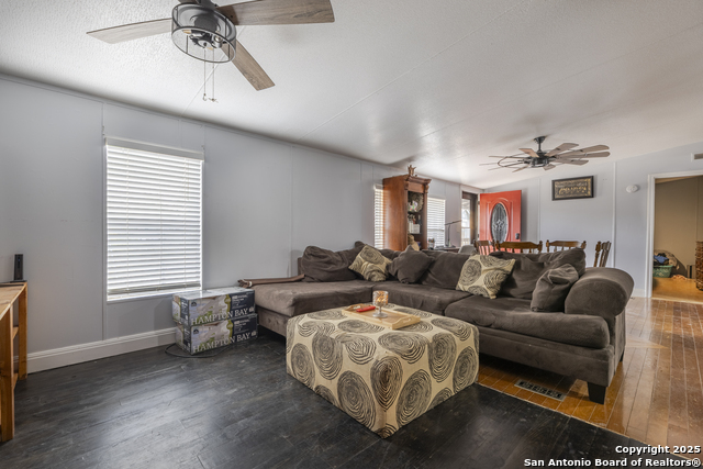 Image 8 of 25 For 323 County Road 6842