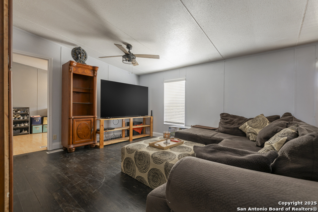 Image 9 of 25 For 323 County Road 6842